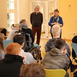 Gedenkfeier (vergrößerte Bildansicht wird geöffnet)