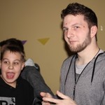 Party 2 (vergrößerte Bildansicht wird geöffnet)